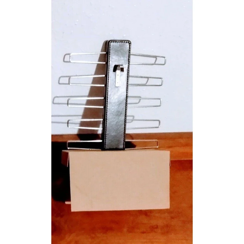 Chaps tie and belt hanger